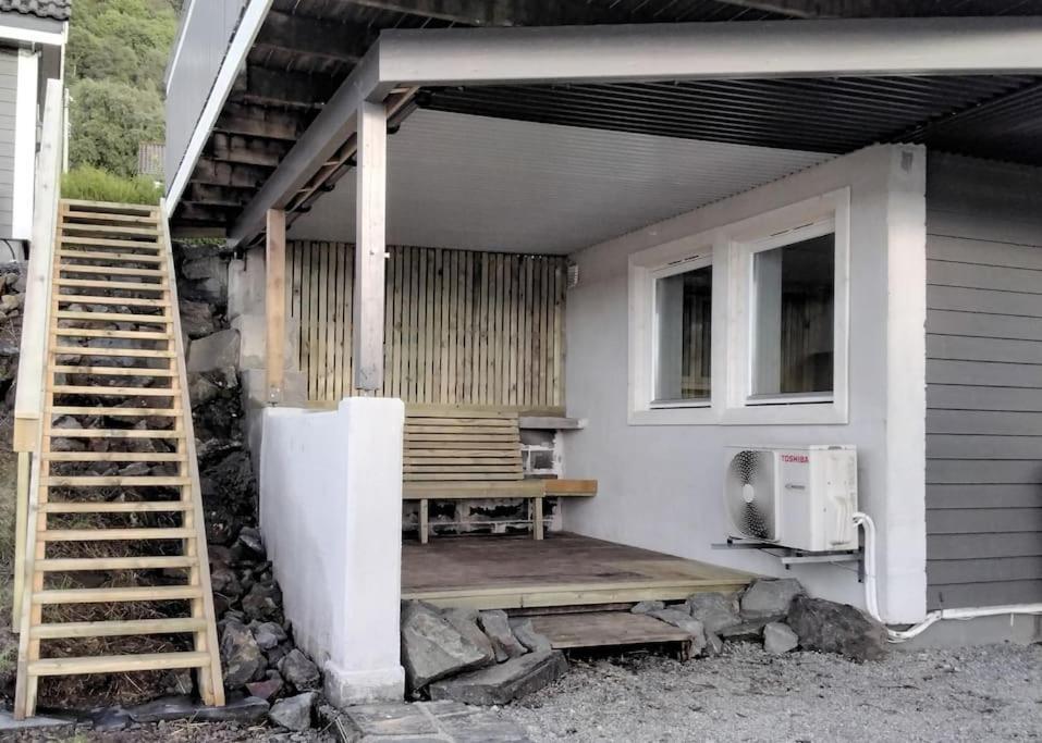 Apartment By The Fjord Storekra Exterior photo